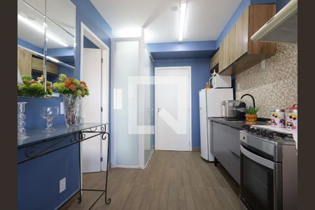 Sala/Cozinha de apartamento à venda com 1 quarto, 27m² em Paraíso do Morumbi, São Paulo