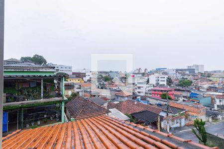 Vista Quarto 1 de casa à venda com 2 quartos, 231m² em Vila Serralheiro, São Paulo