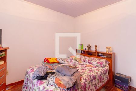 Quarto 1 de casa à venda com 2 quartos, 231m² em Vila Serralheiro, São Paulo