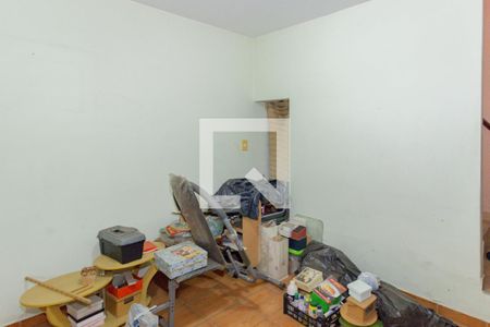 Quarto 2 de casa à venda com 2 quartos, 231m² em Vila Serralheiro, São Paulo