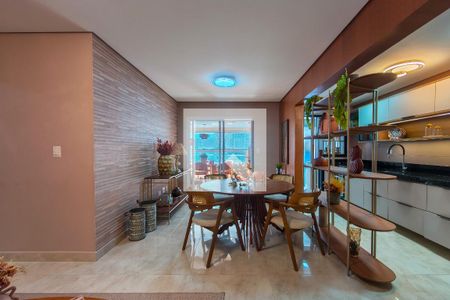 Sala de apartamento para alugar com 3 quartos, 117m² em Vilamar, Praia Grande