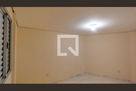 Casa para alugar com 2 quartos, 55m² em Vila Bancaria Munhoz, São Paulo