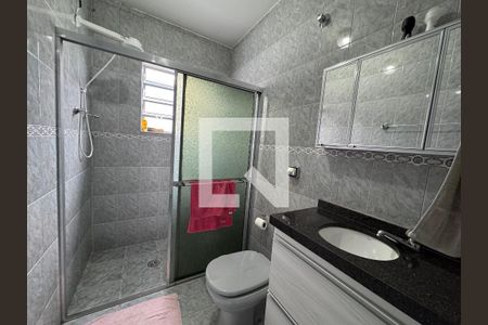 Banheiro 1 de casa à venda com 3 quartos, 218m² em Jardim Roberto, Osasco