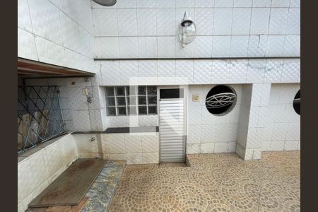 Casa para alugar com 4 quartos, 300m² em Fonte Grande, Contagem