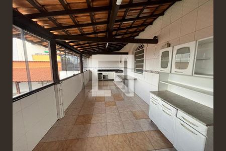 Casa para alugar com 4 quartos, 300m² em Fonte Grande, Contagem