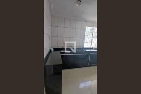 Cozinha de apartamento para alugar com 2 quartos, 47m² em Arvoredo II, Contagem
