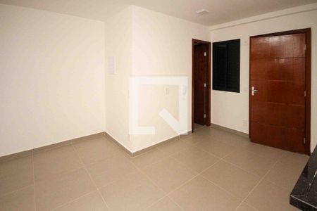 Sala e cozinha de apartamento à venda com 1 quarto, 28m² em Vila Alpina, São Paulo