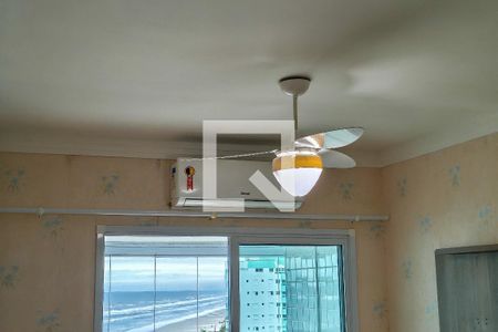 Sala de apartamento para alugar com 2 quartos, 88m² em Balneario Flórida, Praia Grande