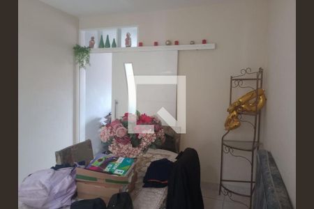 AREA INTERNA de casa à venda com 4 quartos, 273m² em Umuarama, Osasco