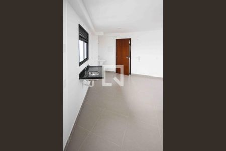 Cozinha de apartamento para alugar com 2 quartos, 42m² em Vila Alpina, São Paulo