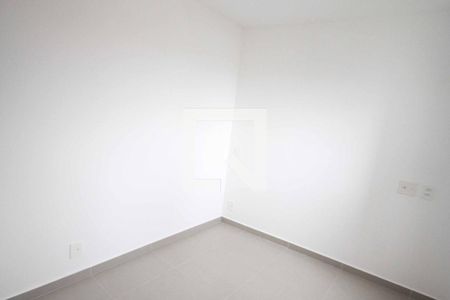 Quarto 02 de apartamento para alugar com 2 quartos, 40m² em Vila Alpina, São Paulo