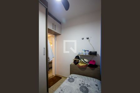 Quarto 1 de casa para alugar com 3 quartos, 300m² em São Miguel, São Gonçalo