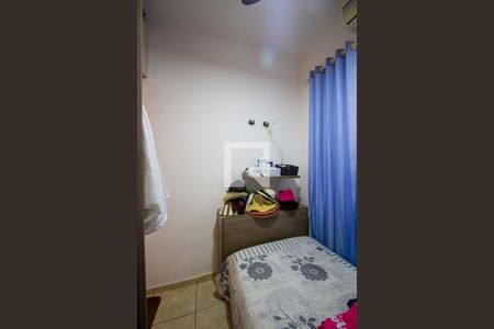 Quarto 1 de casa para alugar com 3 quartos, 300m² em São Miguel, São Gonçalo