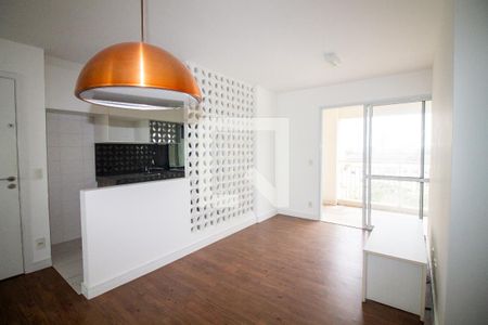Sala / Sala de Jantar de apartamento para alugar com 2 quartos, 65m² em Jardim Dom Bosco, São Paulo