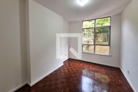 Quarto 1 de apartamento para alugar com 3 quartos, 126m² em Icaraí, Niterói