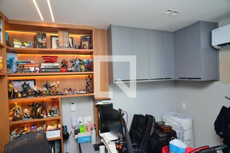 Quarto 1 de apartamento à venda com 2 quartos, 80m² em Barra da Tijuca, Rio de Janeiro