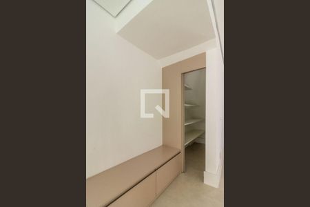Casa à venda com 4 quartos, 215m² em Alphaville, Santana de Parnaíba