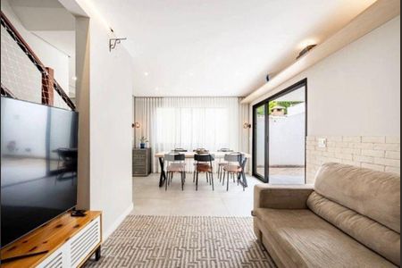 Casa à venda com 3 quartos, 160m² em Residencial Tambore III, Santana de Parnaíba