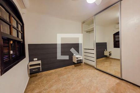 Casa à venda com 2 quartos, 158m² em Jardim Utinga, Santo André