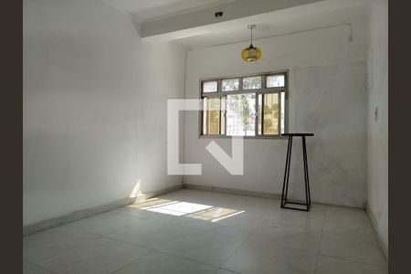 Casa à venda com 5 quartos, 102m² em Vila Nova Savoia, São Paulo