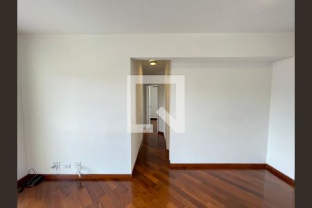 Sala de apartamento à venda com 3 quartos, 63m² em Butantã, São Paulo