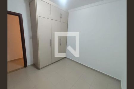 Casa para alugar com 3 quartos, 260m² em Jardim Karaíba, Uberlândia