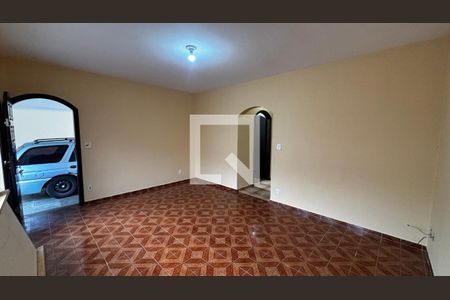 Sala de casa para alugar com 3 quartos, 243m² em Jardim Ocara, Santo André