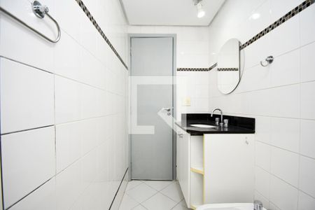 banheiro de apartamento para alugar com 1 quarto, 38m² em Jardim Paulista, São Paulo