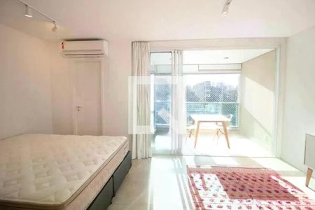Apartamento à venda com 1 quarto, 37m² em Vila Madalena, São Paulo