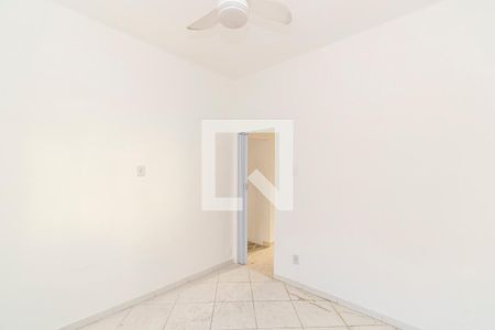 Quarto 1 de casa de condomínio para alugar com 2 quartos, 90m² em Irajá, Rio de Janeiro