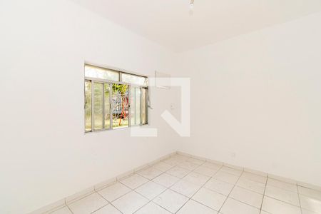 Quarto 2 de casa de condomínio para alugar com 2 quartos, 90m² em Irajá, Rio de Janeiro