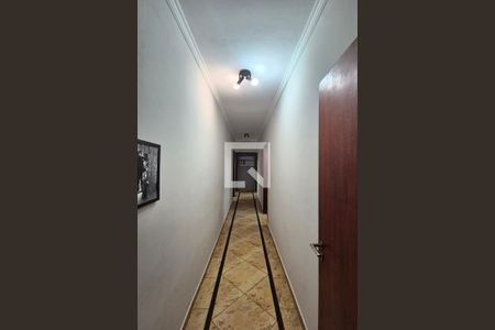 Corredor  de casa à venda com 4 quartos, 355m² em Jardim Novo Campos Eliseos, Campinas