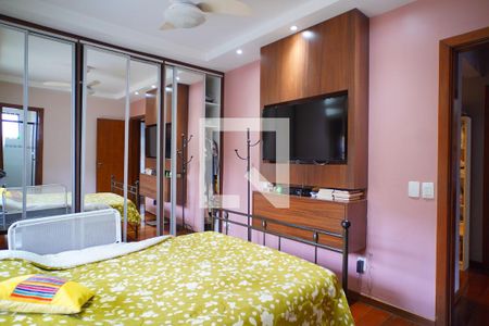 Quarto suíte  de apartamento para alugar com 2 quartos, 153m² em Mont’serrat, Porto Alegre