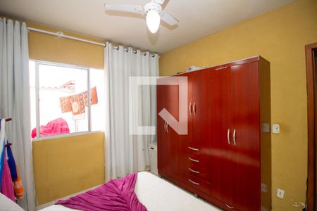 Quarto 2 de casa à venda com 3 quartos, 155m² em Jardim Laguna, Contagem