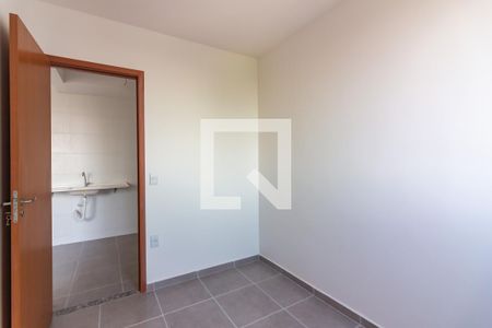 Quarto 1 de apartamento à venda com 2 quartos, 40m² em Jardim Boa Vista, Osasco