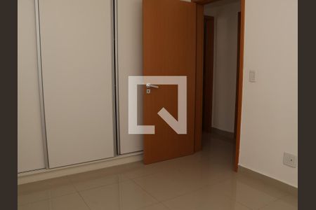 Suíte de apartamento para alugar com 2 quartos, 74m² em Jardim Goiás, Goiânia