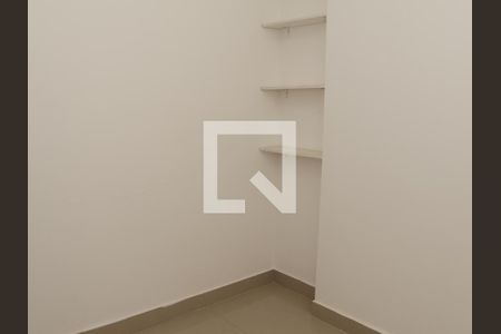 Sala 2 de apartamento para alugar com 2 quartos, 74m² em Jardim Goiás, Goiânia
