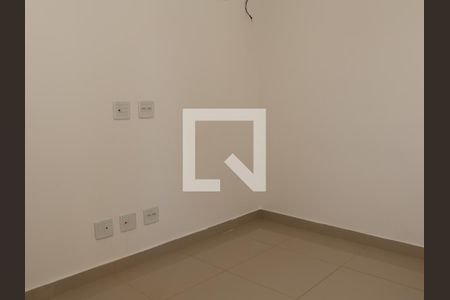 Suíte de apartamento para alugar com 2 quartos, 74m² em Jardim Goiás, Goiânia