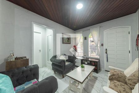 Casa à venda com 4 quartos, 140m² em Jardim das Flores, São Paulo