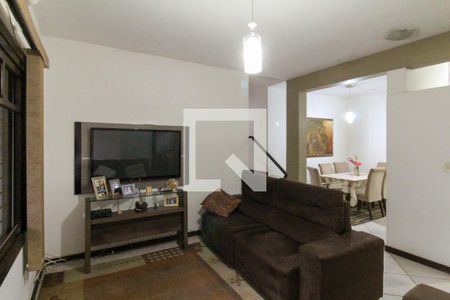 Sala 1 de casa para alugar com 5 quartos, 291m² em Vila Imbui, Cachoeirinha