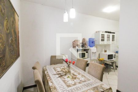 Sala 1 de casa para alugar com 5 quartos, 291m² em Vila Imbui, Cachoeirinha