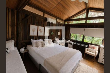 Quarto 1 de casa para alugar com 3 quartos, 215m² em Lagoa da Conceição, Florianópolis