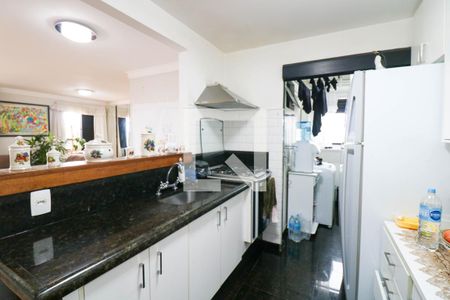 Sala / Cozinha de apartamento à venda com 2 quartos, 77m² em Santo Amaro, São Paulo