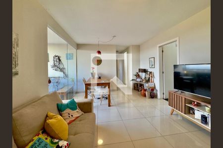 Apartamento à venda com 3 quartos, 85m² em Itamarati, Belo Horizonte