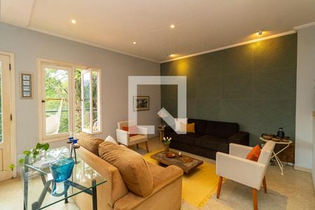Sala de casa de condomínio à venda com 4 quartos, 288m² em Vila Irmaos Arnoni, São Paulo