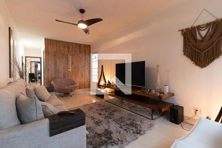 Casa à venda com 3 quartos, 179m² em Vila Vera, São Paulo