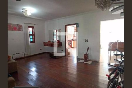 Sala de casa de condomínio para alugar com 3 quartos, 340m² em Jardim Belizário, Cotia