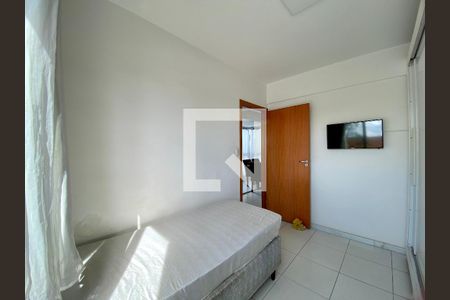 Quarto 2 de apartamento à venda com 2 quartos, 40m² em Parque das Industrias, Betim