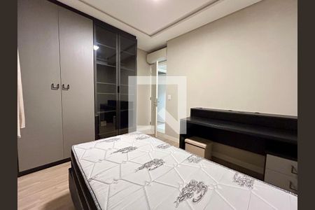 Quarto de apartamento para alugar com 2 quartos, 71m² em Trindade, Florianópolis