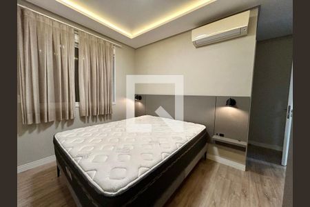 Suíte  de apartamento para alugar com 2 quartos, 71m² em Trindade, Florianópolis